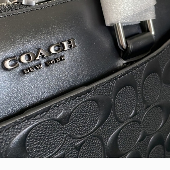 1 left COACH Embossed Signature Leather Atache Bag Briefcase Laptop Computer Bag - Picture 9 of 12